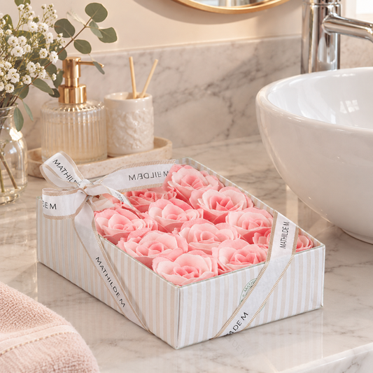 Coffret de 12 roses en feuilles de savon